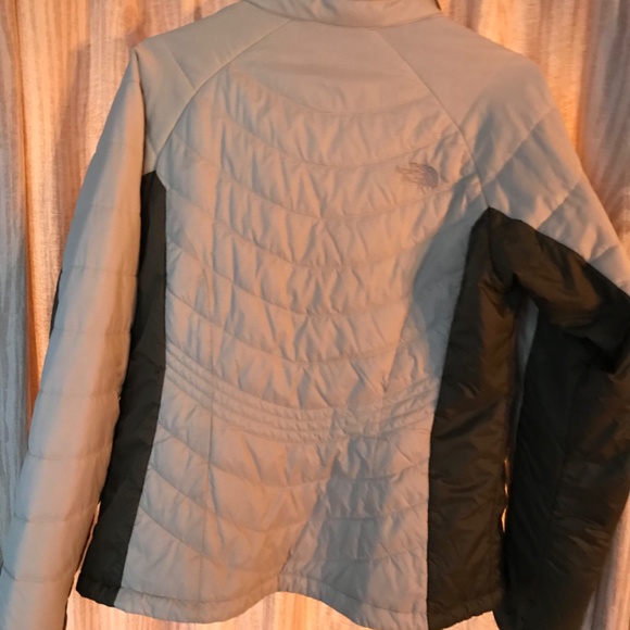 Womens The North Face Fall Jacket - Picture 3 of 3